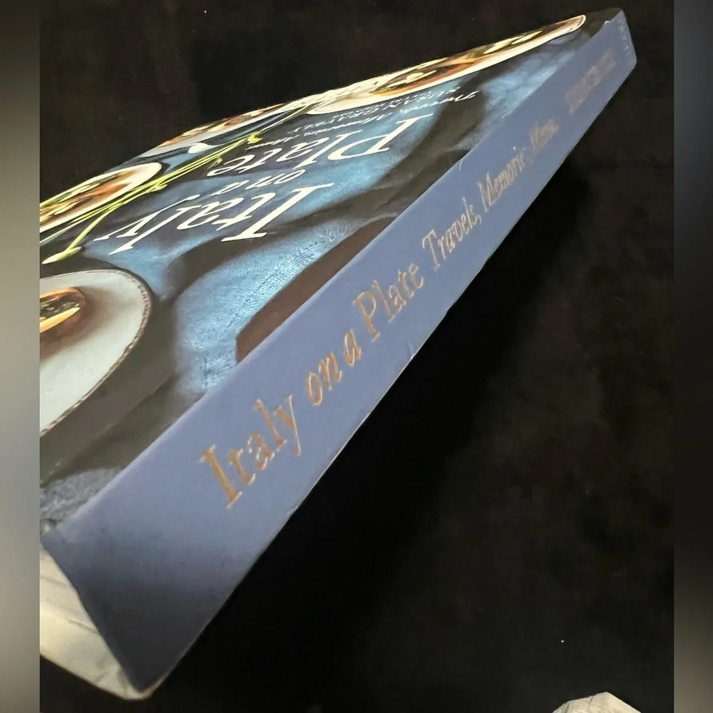 Italy on a Plate: Travels, Memories, Menus by Susan Gravely